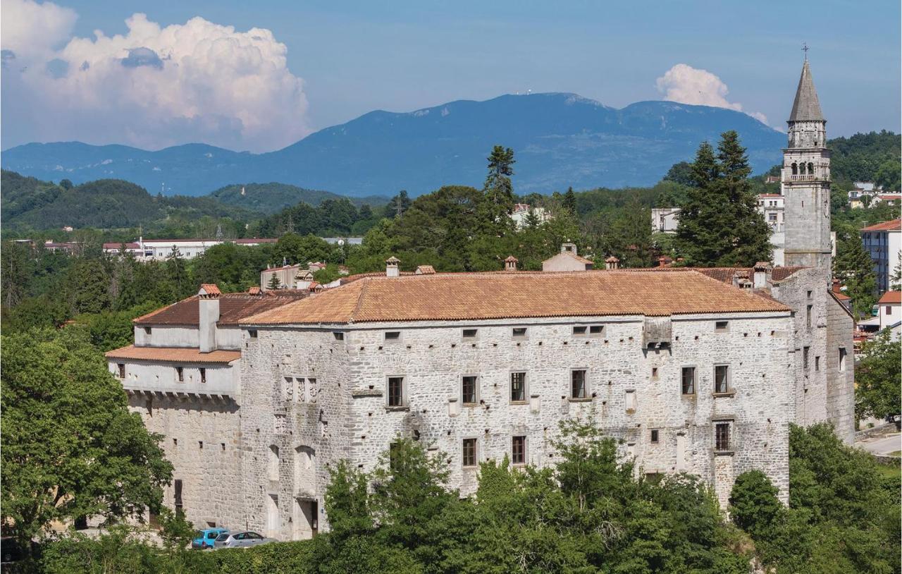 Amazing Apartment In Pazin With Wifi Katun Lindarski Exteriér fotografie