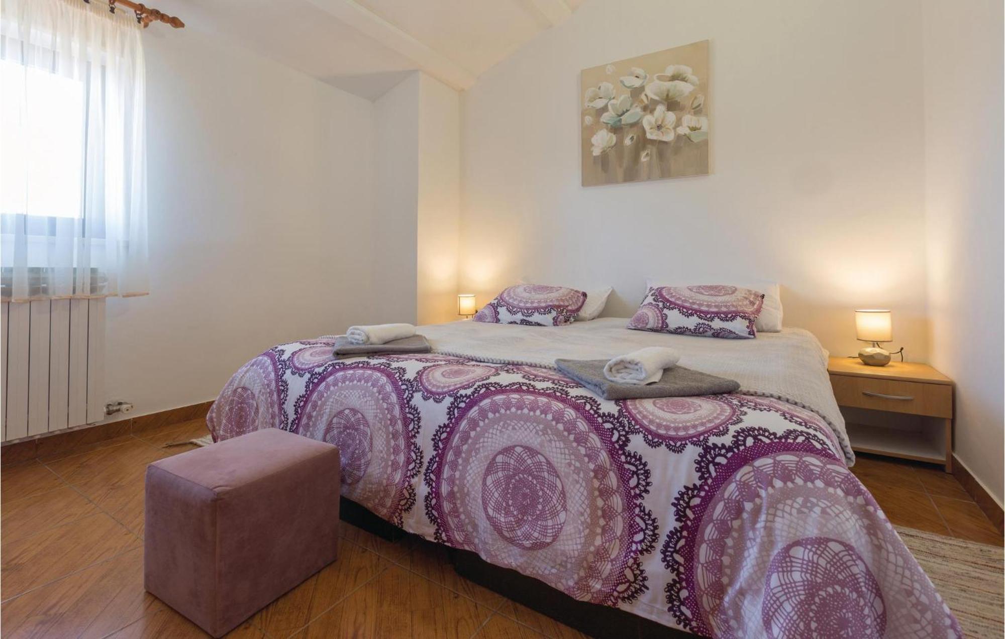 Amazing Apartment In Pazin With Wifi Katun Lindarski Exteriér fotografie